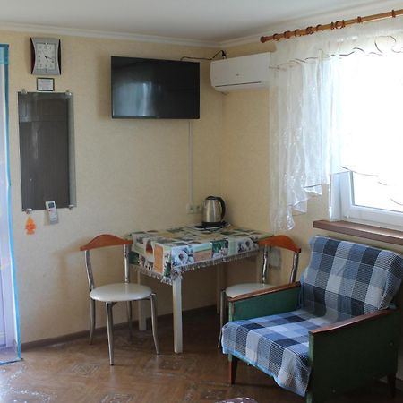 Sea house Guest House Санжийка Екстериор снимка