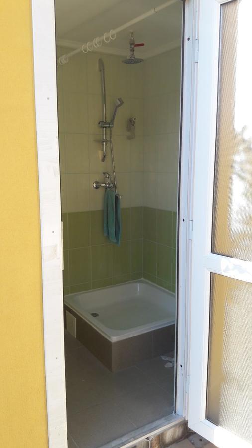 Sea house Guest House Санжийка Екстериор снимка