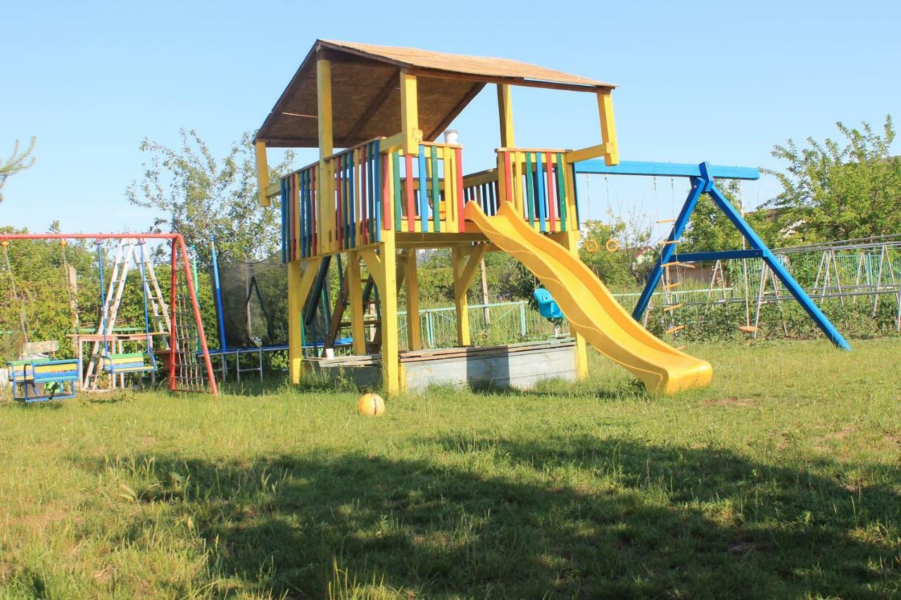 Sea house Guest House Санжийка Екстериор снимка