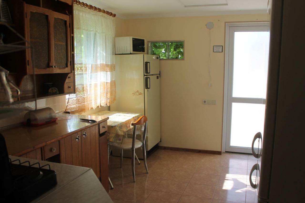 Sea house Guest House Санжийка Екстериор снимка