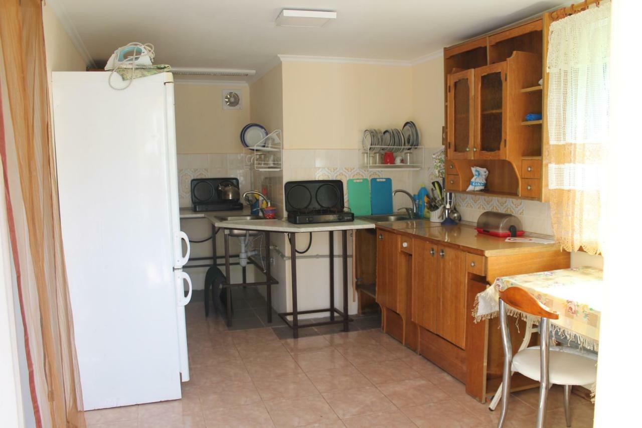 Sea house Guest House Санжийка Екстериор снимка